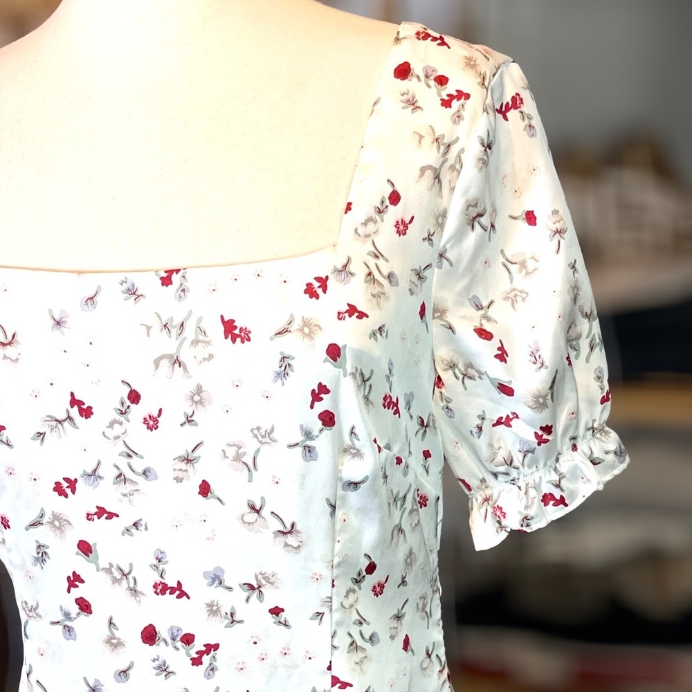 OUR HERITAGE ~ Floral Print Romantic Midi Dress ~ Size Medium - Picture 5 of 7